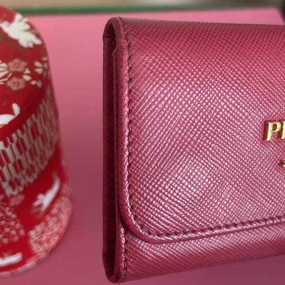 Prada Pink Saffiano Key Holder - Picture 4 of 15
